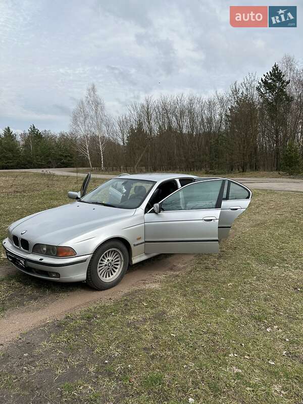 Седан BMW 5 Series 2000 в Коростене фото 2 Седан BMW 5 Series 2000 в Коростене