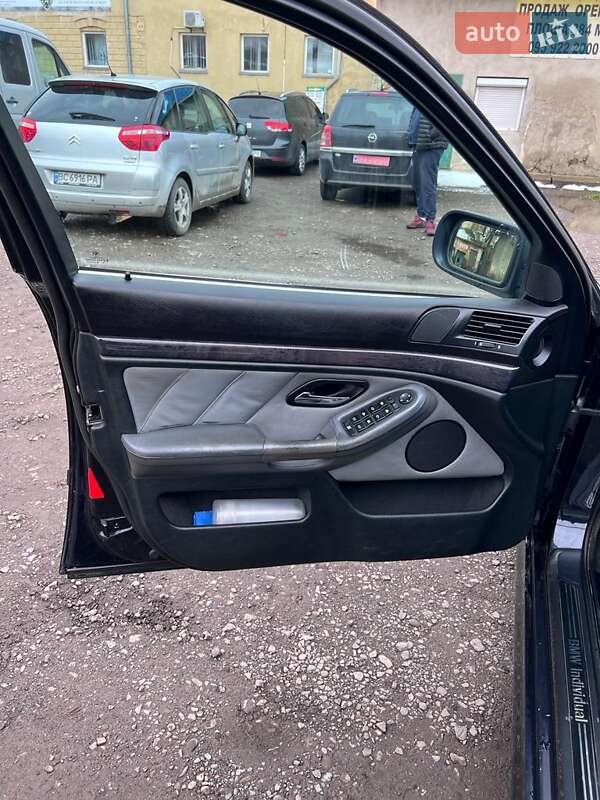 Універсал BMW 5 Series 2003 в Стрию