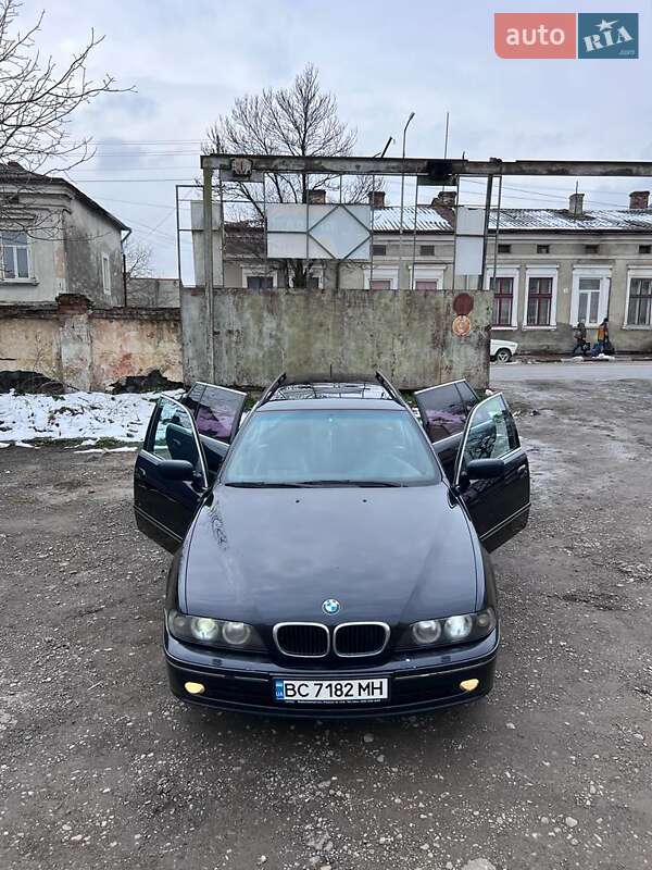 Універсал BMW 5 Series 2003 в Стрию