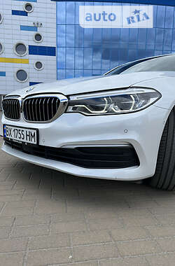 Универсал BMW 5 Series 2017 в Хмельницком