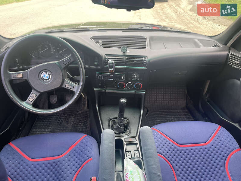 Седан BMW 5 Series 1989 в Сколе