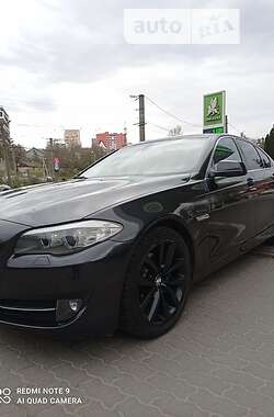 Седан BMW 5 Series 2010 в Львове