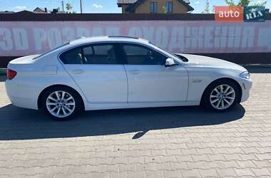 Седан BMW 5 Series 2012 в 