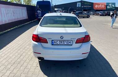 Седан BMW 5 Series 2012 в 