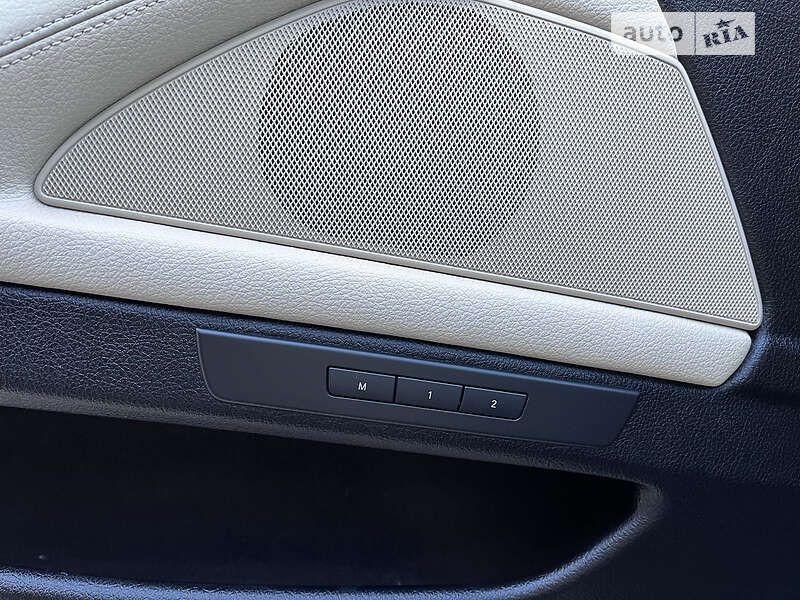 Седан BMW 5 Series 2011 в Луцьку