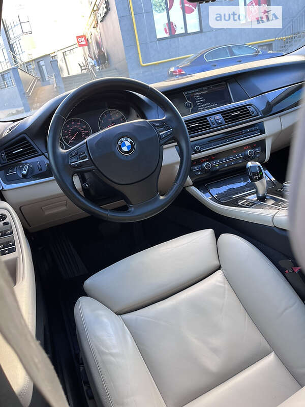 Седан BMW 5 Series 2011 в Луцьку