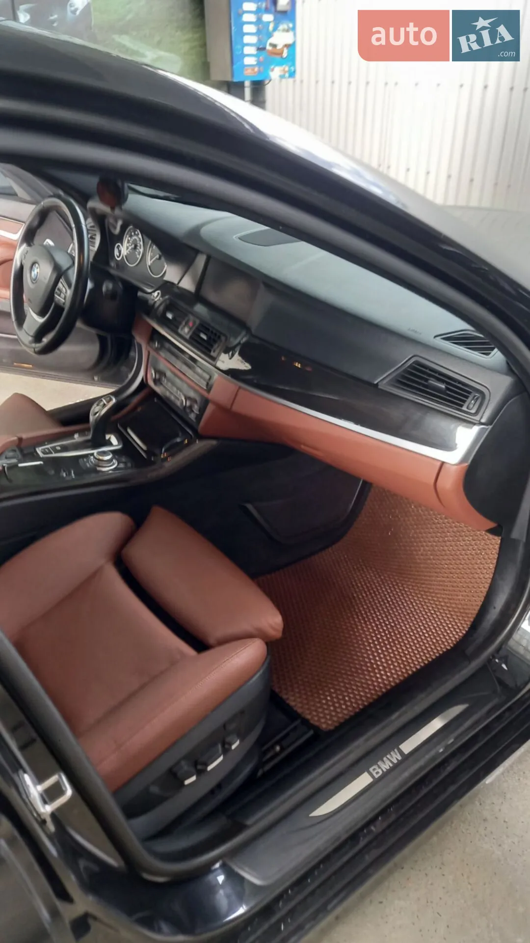 2012 BMW 5er - мініатюра 18