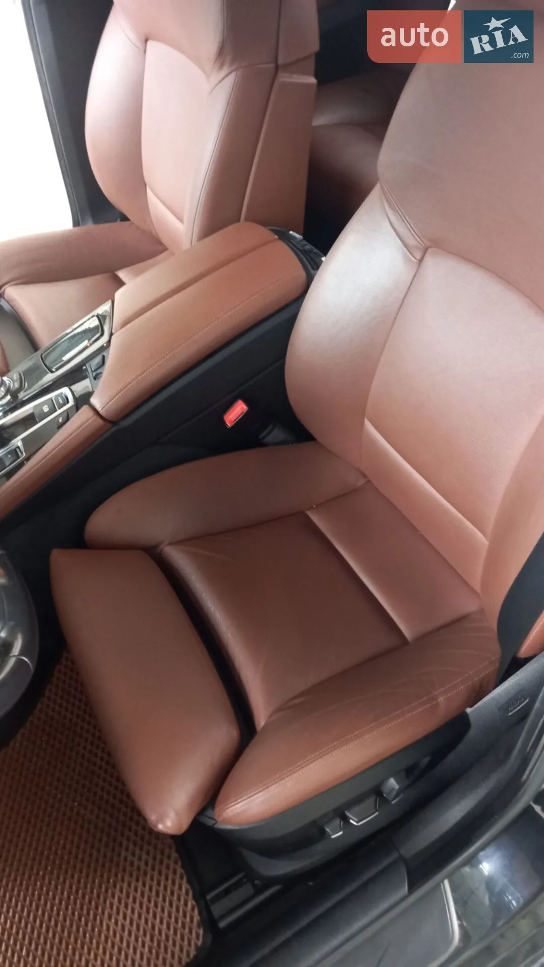 2012 BMW 5er - мініатюра 20