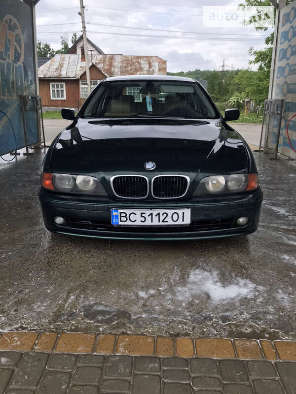 Універсал BMW 5 Series 2001 в Старому Самборі