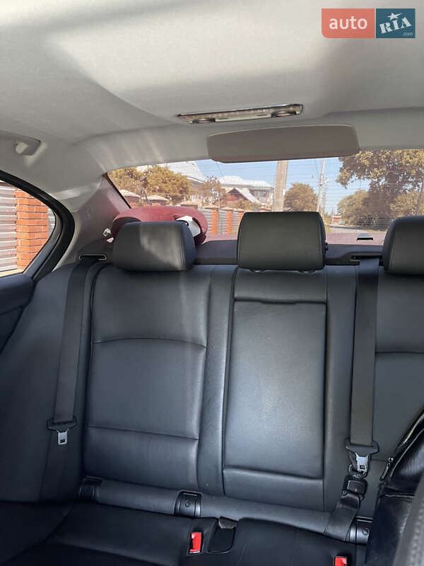 Седан BMW 5 Series 2015 в Волочиске фото 18 Седан BMW 5 Series 2015 в Волочиске