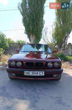 Седан BMW 5 Series 1989 в Никополе