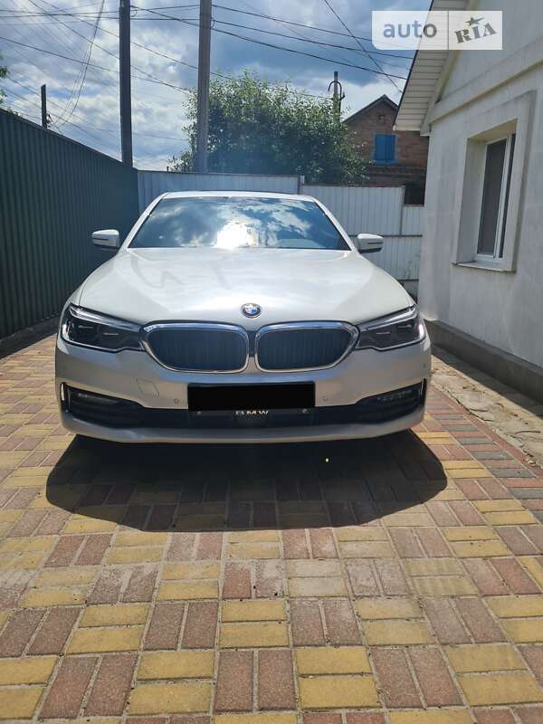 Седан BMW 5 Series 2018 в 
