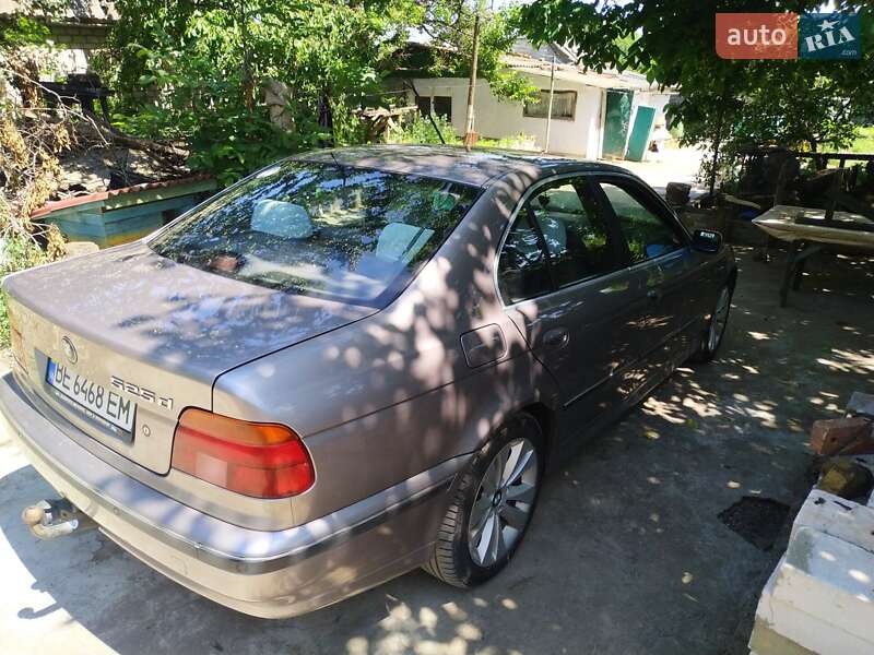 Универсал BMW 5 Series 2000 в Николаеве