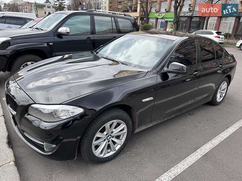 Седан BMW 5 Series 2012 в Черкассах