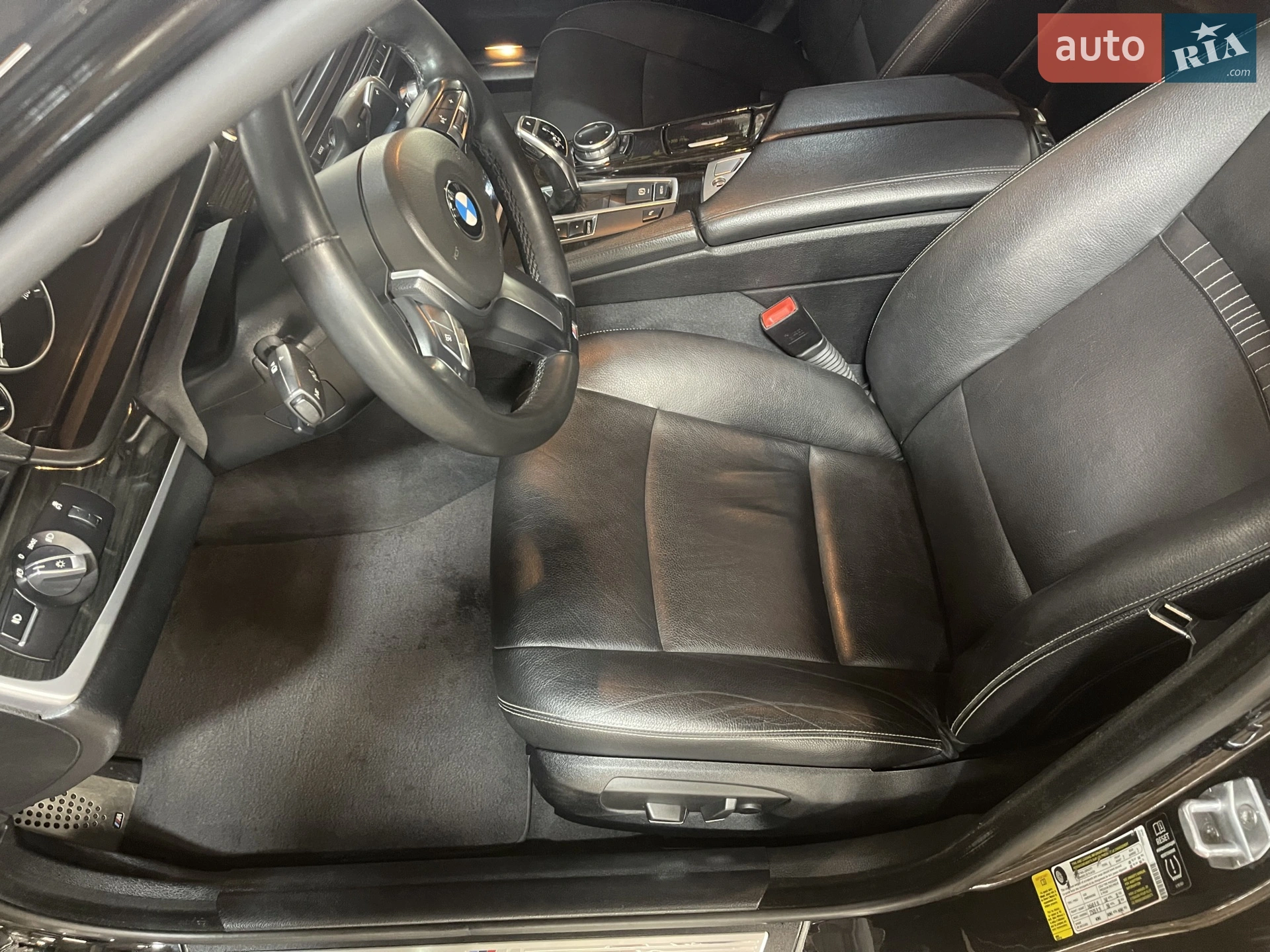 2014 BMW 5er - мініатюра 13