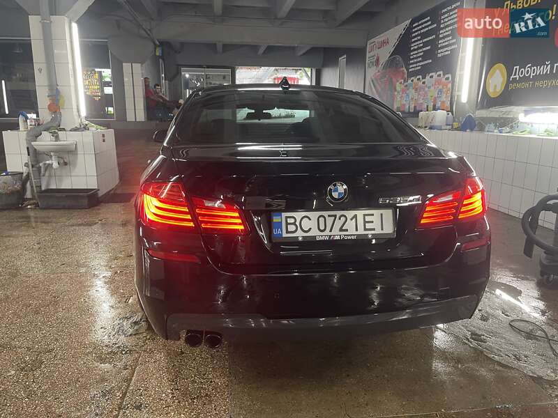 Седан BMW 5 Series 2014 в Львове