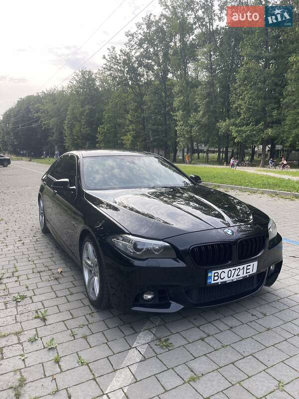 Седан BMW 5 Series 2014 в Львове
