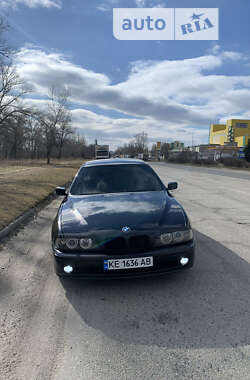 Седан BMW 5 Series 2001 в Дніпрі