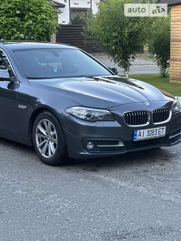 BMW 5 Series 2016