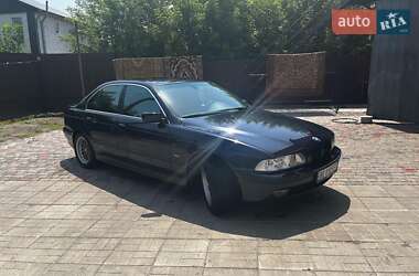 Седан BMW 5 Series 1998 в Першотравенську