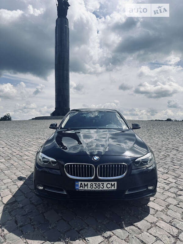 Седан BMW 5 Series 2016 в Житомирі