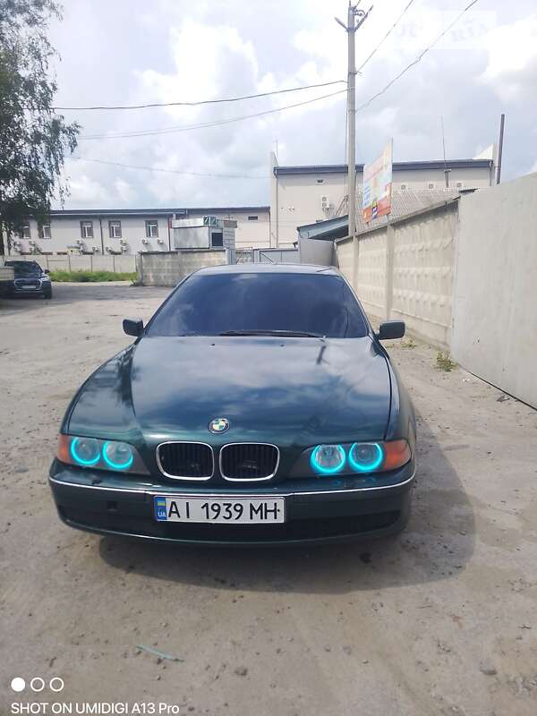 Седан BMW 5 Series 1998 в Коростышеве