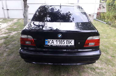 Седан BMW 5 Series 2001 в Києві