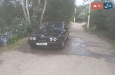Седан BMW 5 Series 1990 в Житомирі