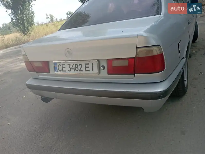 BMW 5 Series 1991 VIN WBAHA11000BA10889 фото оголошення 3 з 39