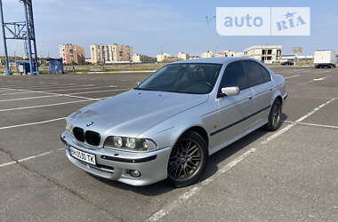 Седан BMW 5 Series 2000 в Одессе