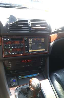 Седан BMW 5 Series 1999 в 