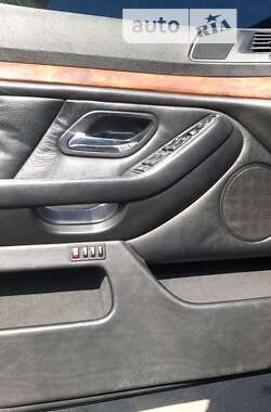 Седан BMW 5 Series 1999 в 