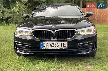 Седан BMW 5 Series 2018 в 