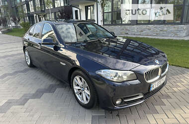 Седан BMW 5 Series 2016 в Киеве