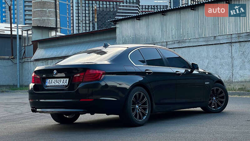 Седан BMW 5 Series 2013 в Киеве
