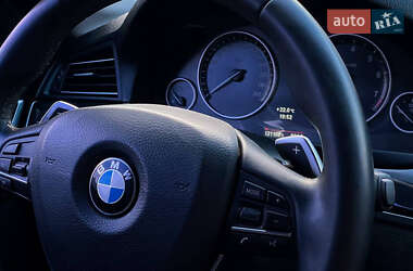 Седан BMW 5 Series 2013 в 