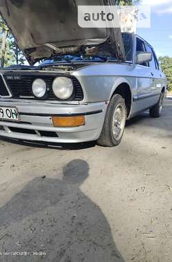 Седан BMW 5 Series 1986 в Кременчуге