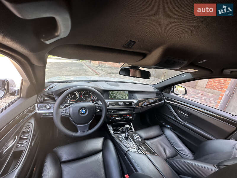 Седан BMW 5 Series 2011 в Самборе фото 31 Седан BMW 5 Series 2011 в Самборе