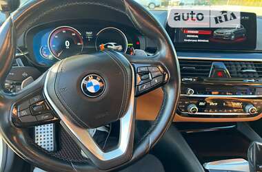 Седан BMW 5 Series 2017 в Запоріжжі