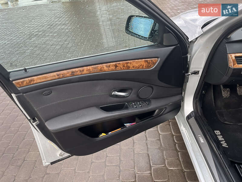 Универсал BMW 5 Series 2008 в Львове