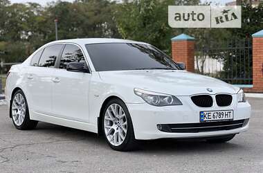 Седан BMW 5 Series 2008 в 
