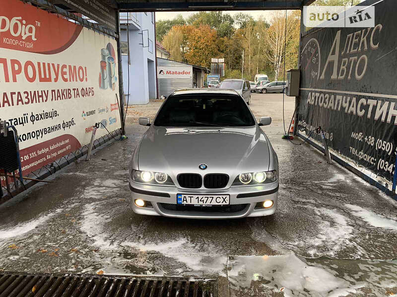 Седан BMW 5 Series 2002 в Калуше