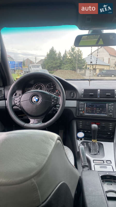 Седан BMW 5 Series 2001 в Ужгороді
