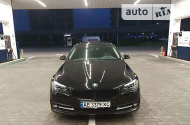 Седан BMW 5 Series 2015 в Днепре