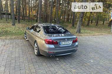 Седан BMW 5 Series 2013 в Львове