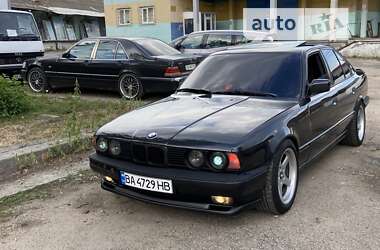 Седан BMW 5 Series 1990 в Кропивницком