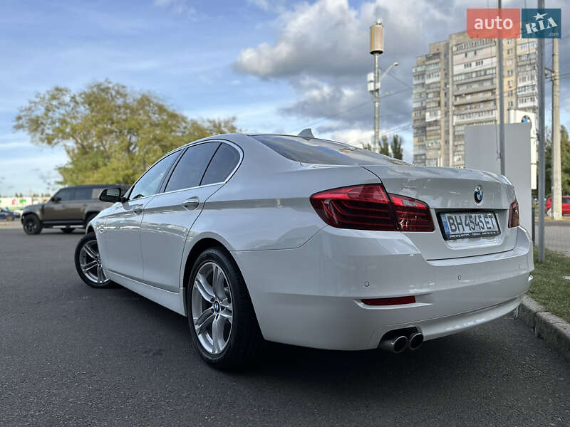 Седан BMW 5 Series 2014 в Одессе