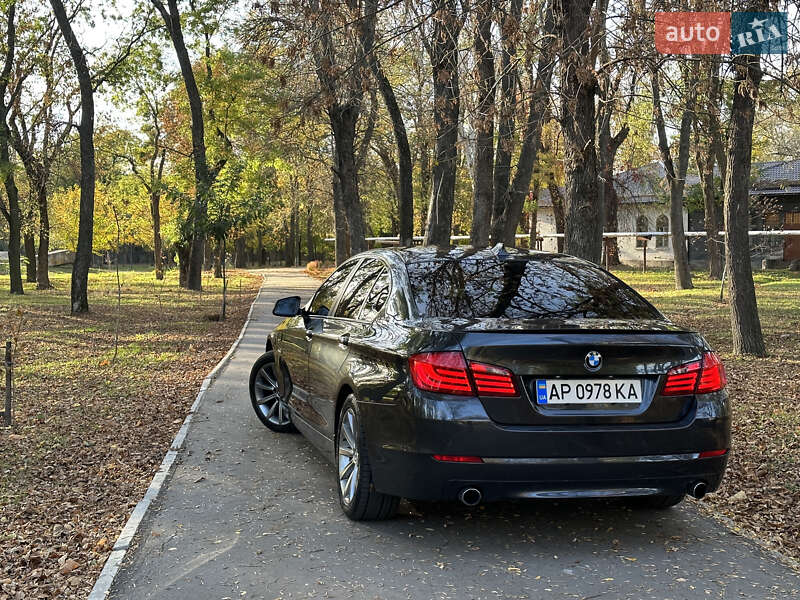 Седан BMW 5 Series 2010 в Запоріжжі