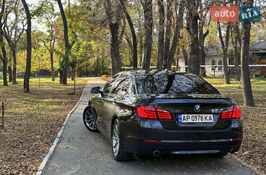 Седан BMW 5 Series 2010 в 