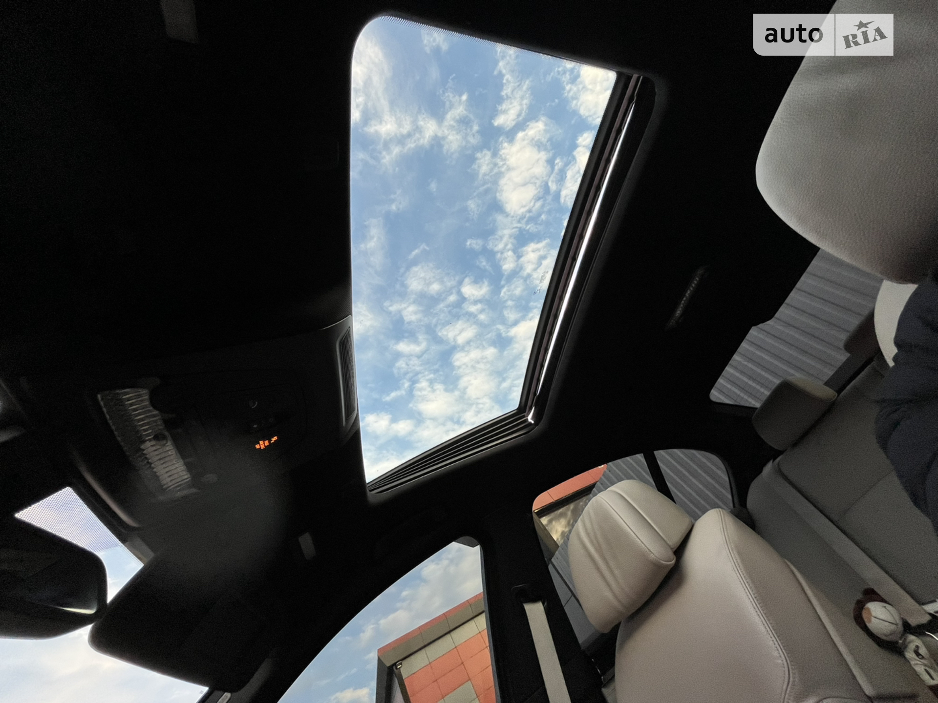 2013 BMW 5er - мініатюра 15